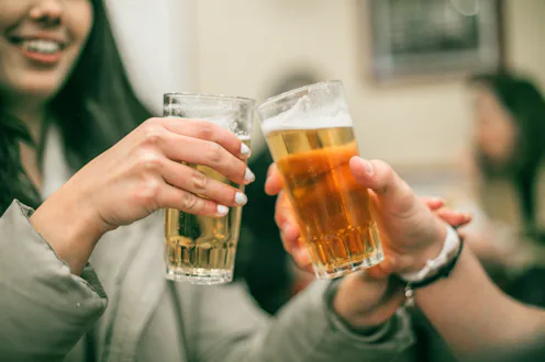 beer cheers