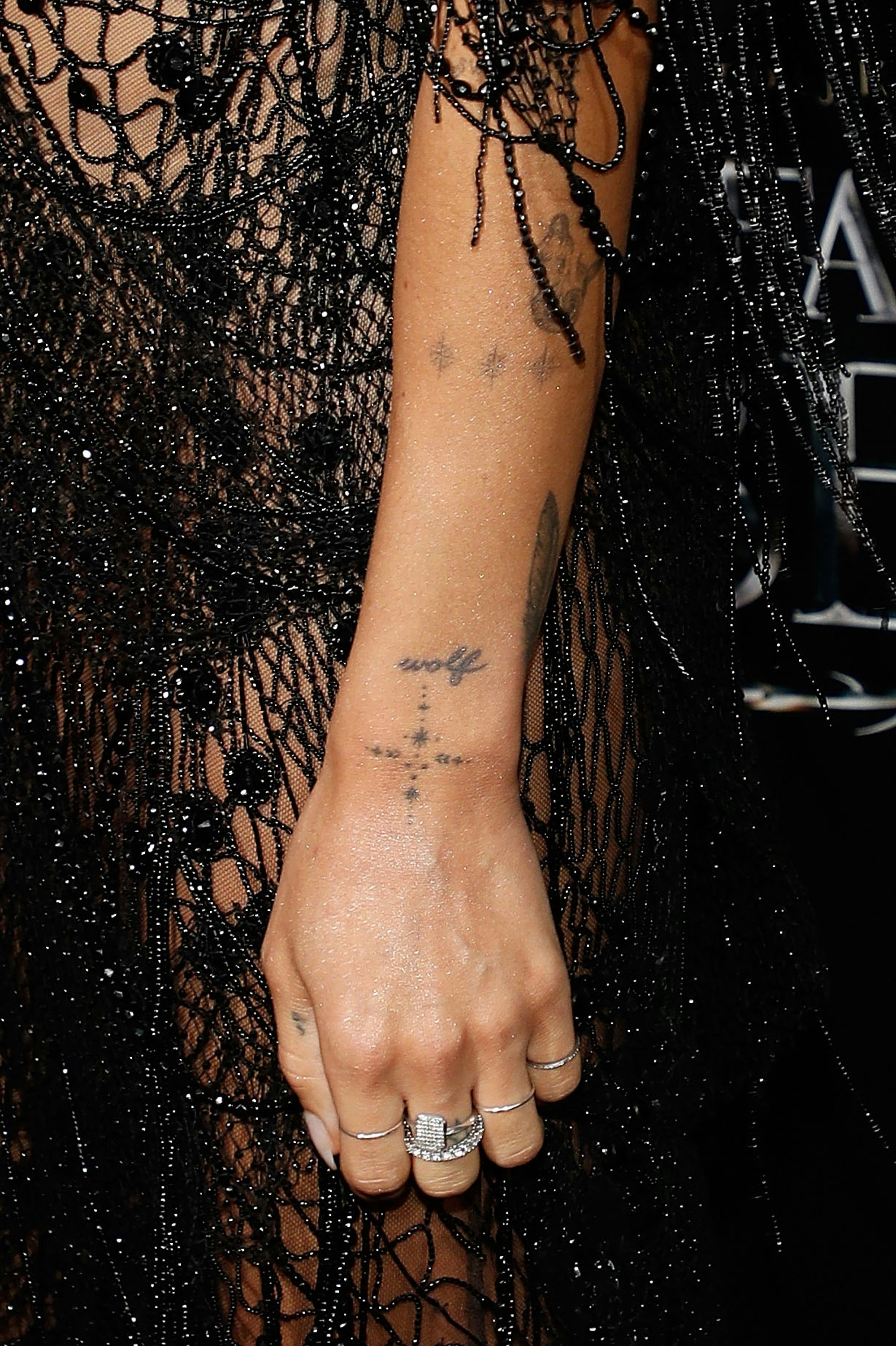 Zoë Kravitz Snake Forearm Tattoo  Steal Her Style  Zoe kravitz tattoos  Forearm tattoo quotes Snake tattoo