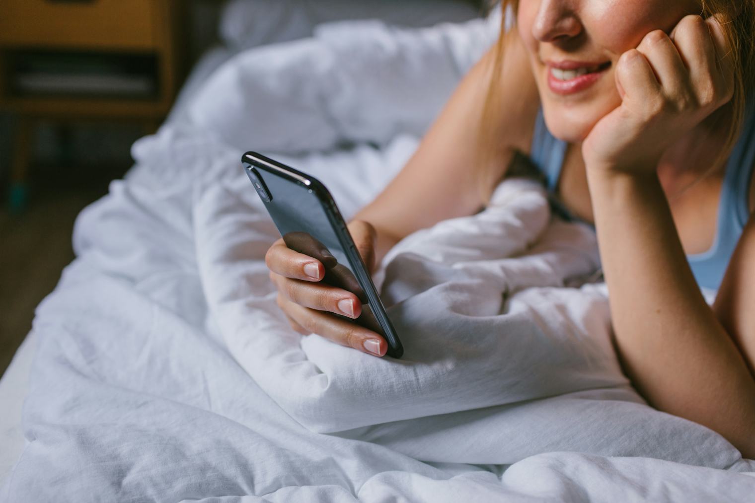 50 Example Sexting Ideas You Can Use Right Now
