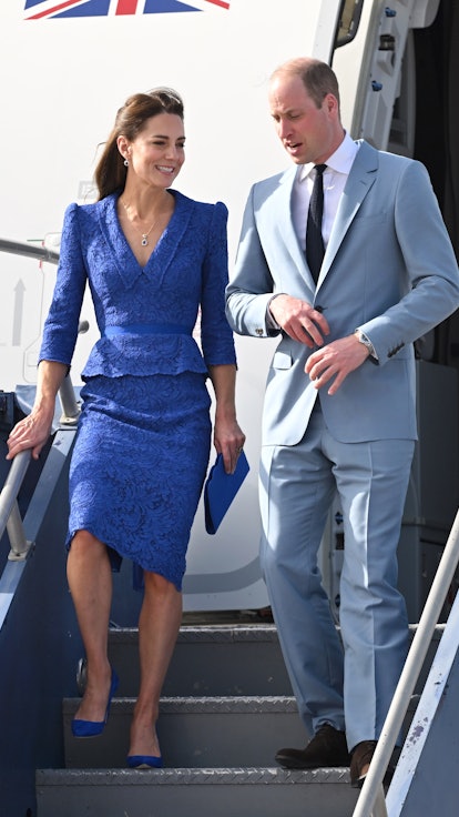 Kate Middleton's first Royal Caribbean tour outfit. Catherine, Duchess of Cambridge starts her Royal...