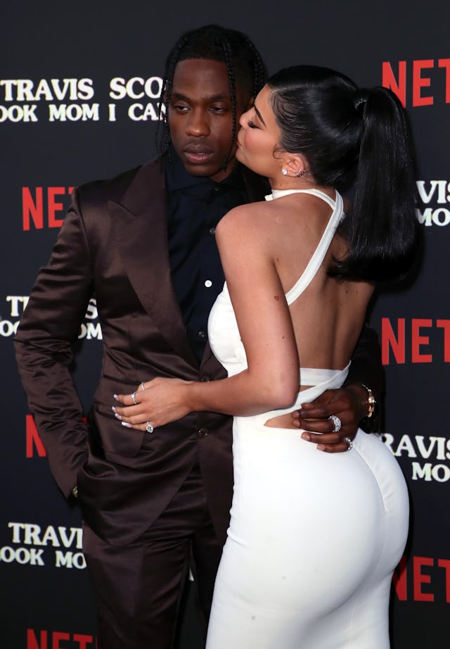 SANTA MONICA, CALIFORNIA - AUGUST 27: (L-R) Travis Scott and Kylie Jenner attend the premiere of Net...