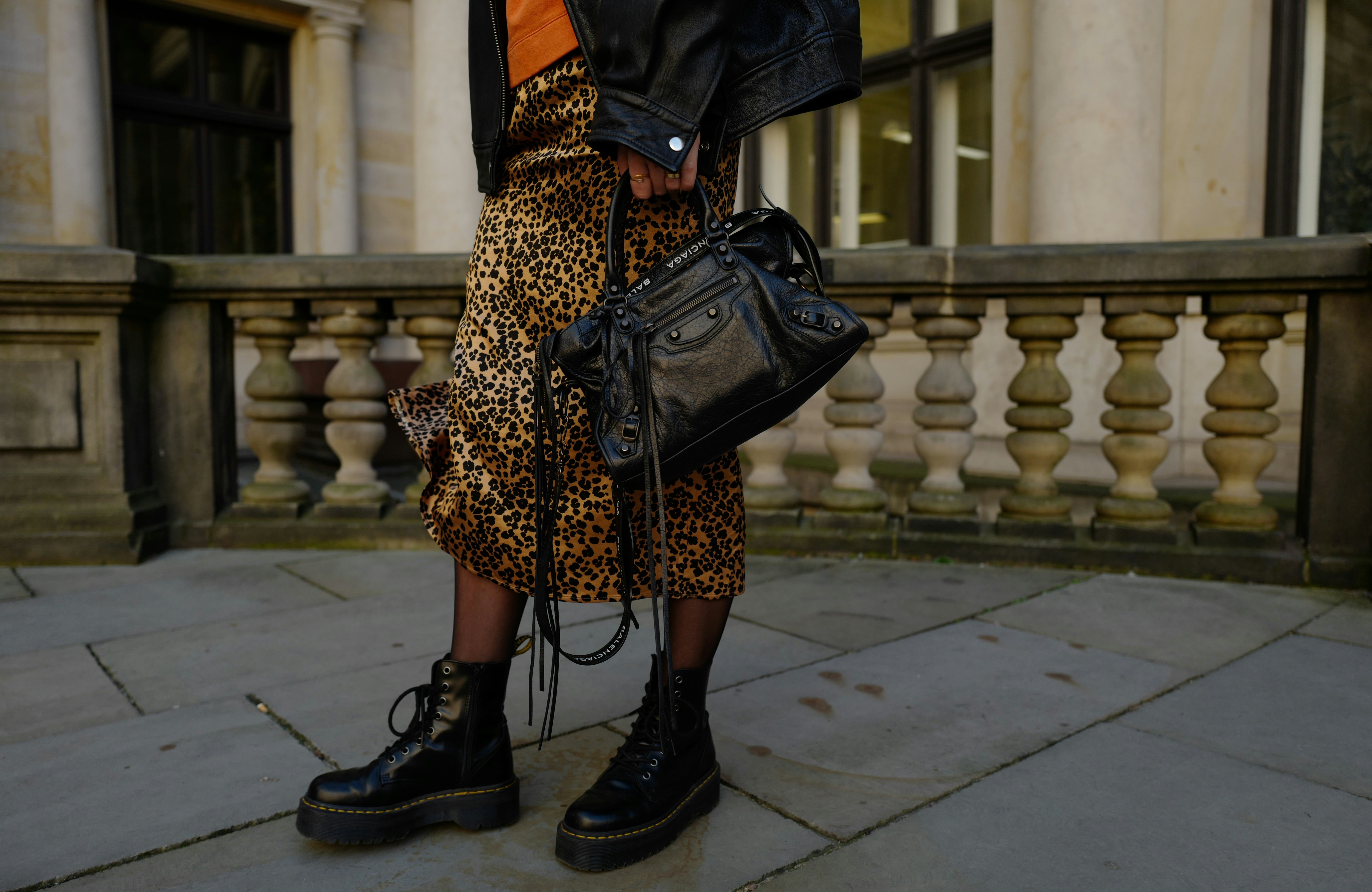 2000s bags are alive and well.