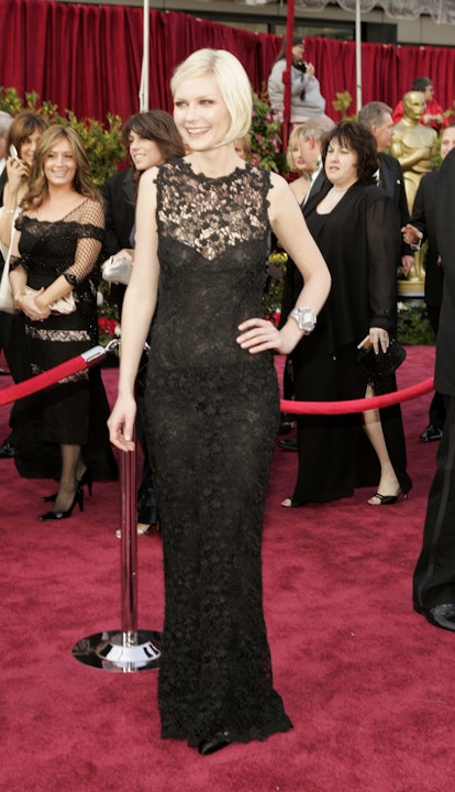 Kirsten Dunst during The 77th Annual Academy Awards - Red Carpet at Kodak Theatre in Hollywood, Cali...