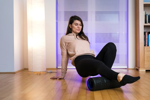 Should you be foam rolling before or after a workout? Experts weigh in.