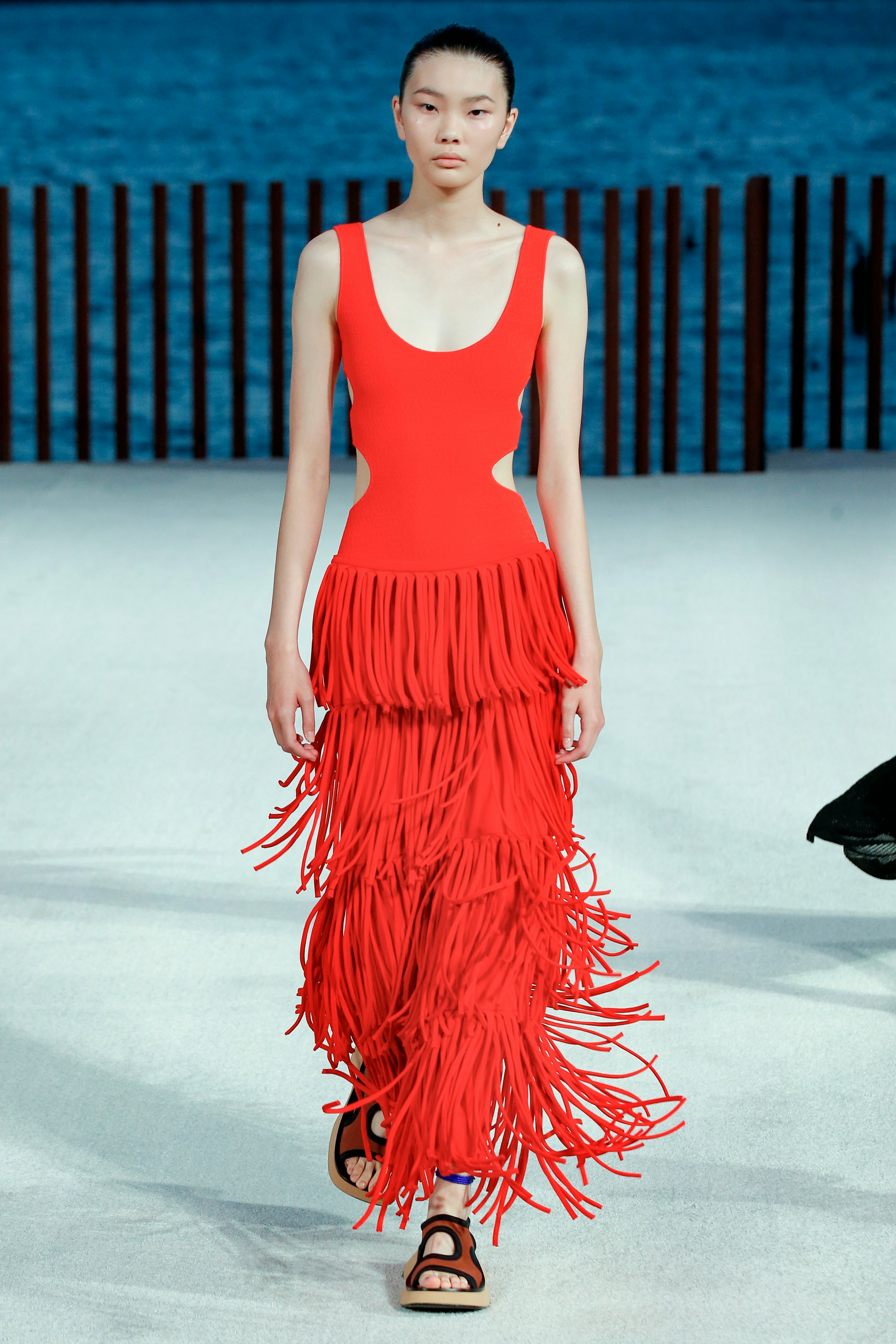 Master The 2022 Fringe Trend With These 5 Pieces