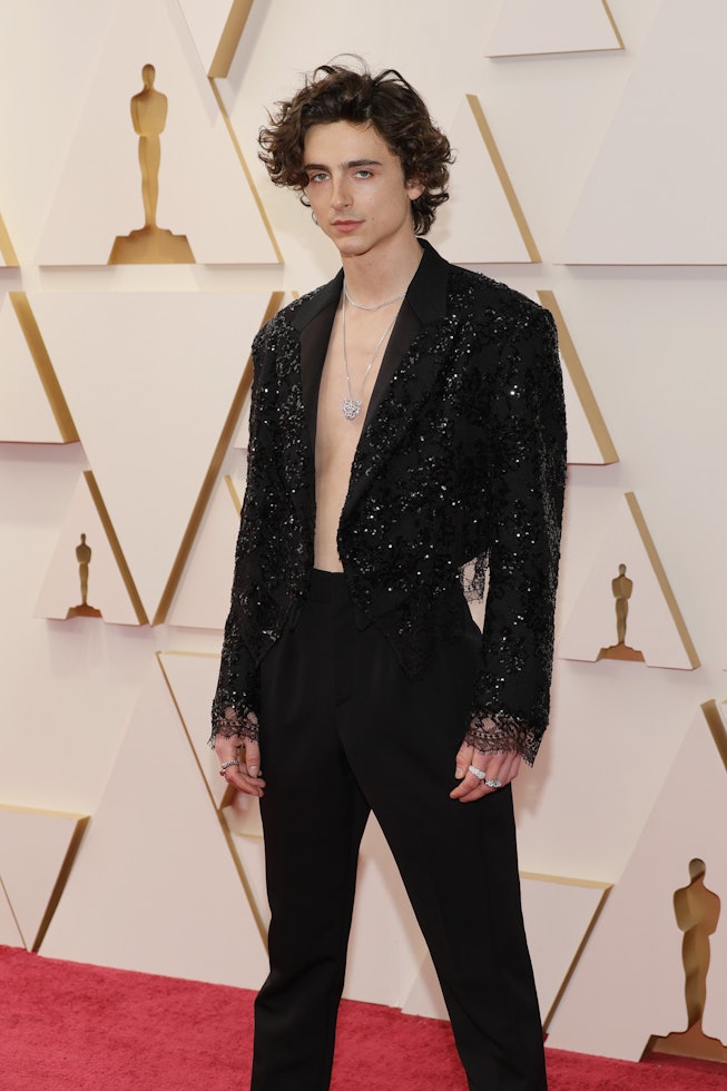 Timotheé Chalamet Goes Shirtless in Sequined Blazer and Slick Boots on  Oscars Red Carpet 2022