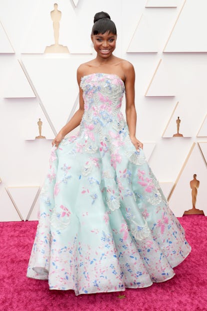 HOLLYWOOD, CALIFORNIA - MARCH 27: Saniyya Sidney attends the 94th Annual Academy Awards at Hollywood...