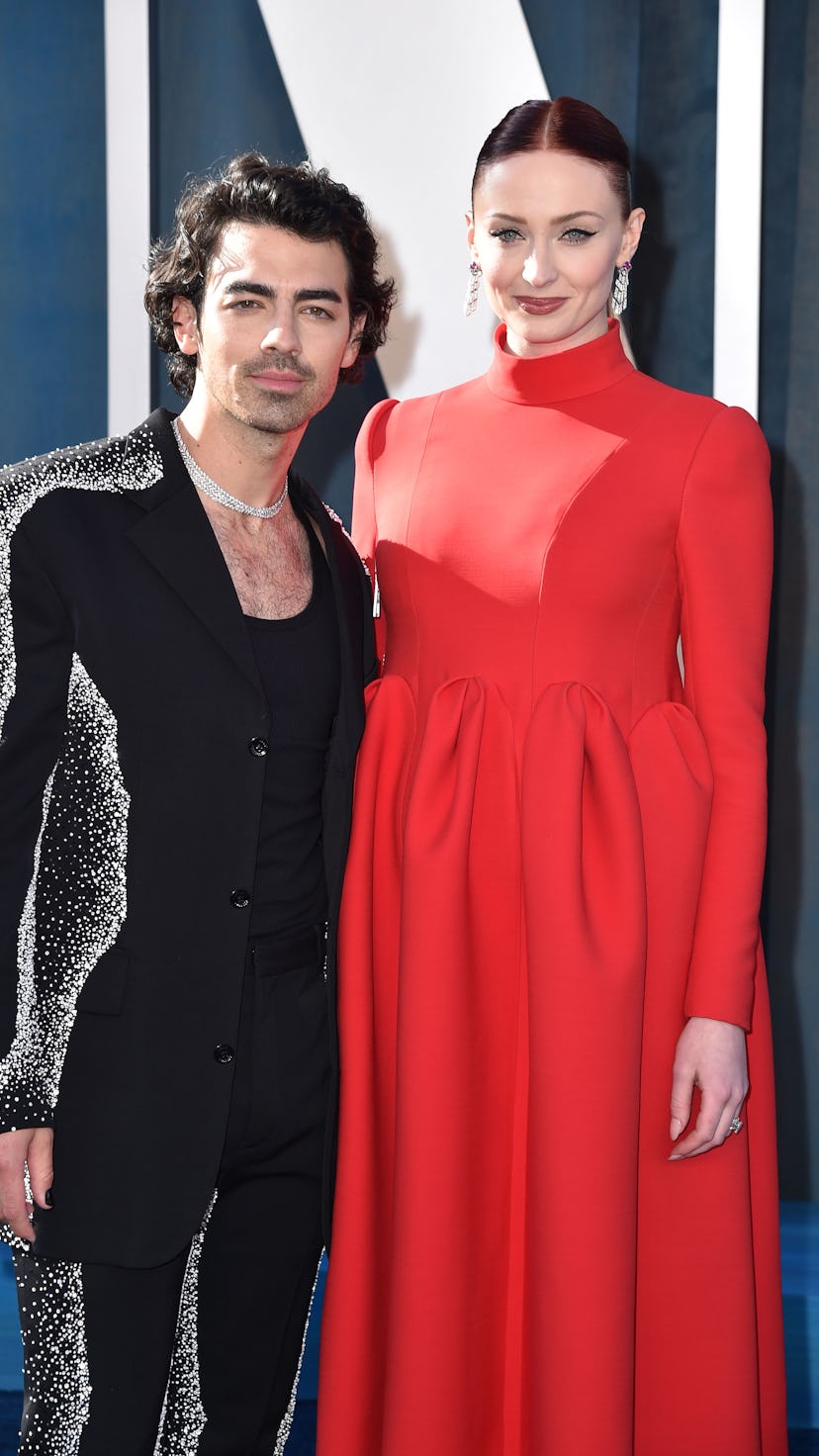 BEVERLY HILLS, CALIFORNIA - MARCH 27: Joe Jonas and Sophie Turner attend the 2022 Vanity Fair Oscar ...