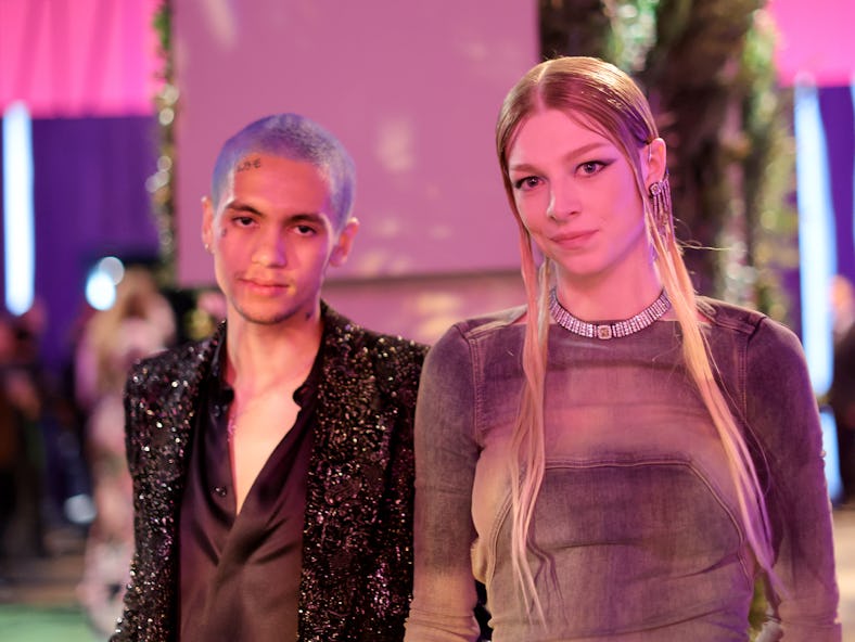 Dominic Fike and Hunter Schafer attend the 2022 Vanity Fair Oscar Party.