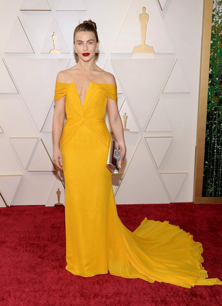 Julianne Hough attends the 94th Annual Academy Awards 