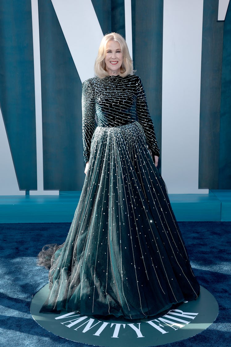 Catherine O'Hara attends the 2022 Vanity Fair Oscar Party 