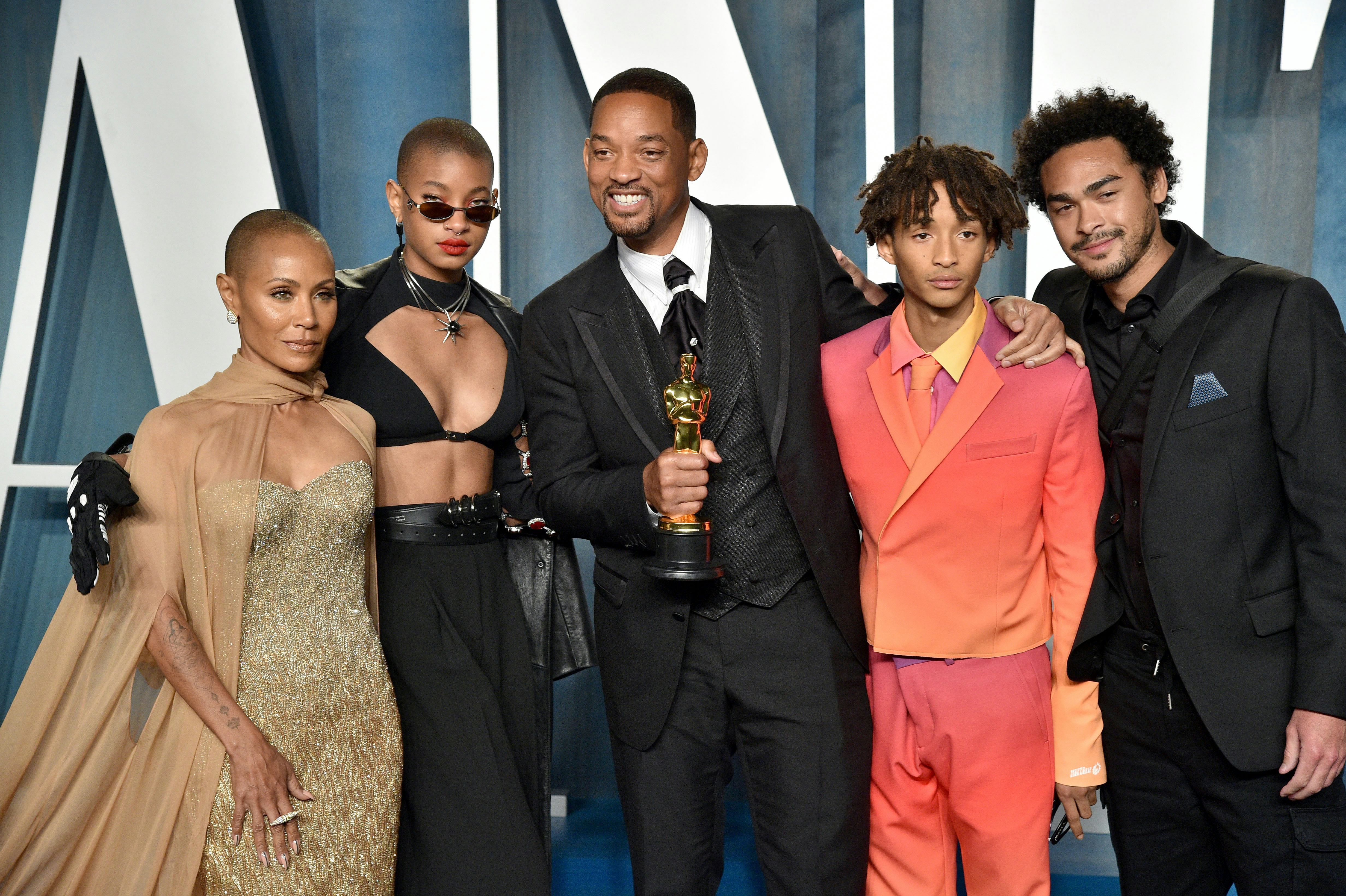 Jada Pinkett Smith, Willow Smith, Will Smith, Jaden Smith and Trey Smith attend the 2022 Vanity Fair&hellip;
