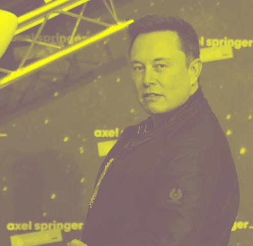 BERLIN, GERMANY DECEMBER 01: SpaceX owner and Tesla CEO Elon Musk poses on the red carpet of the Ax...