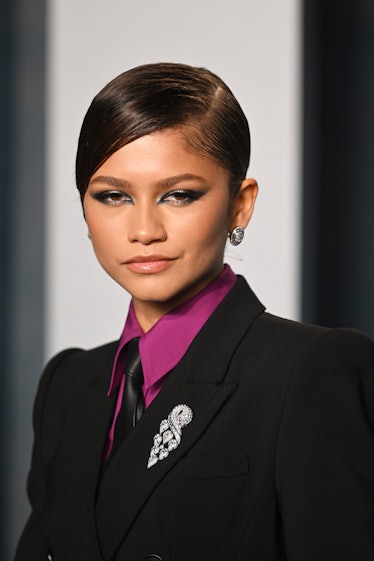 Zendaya Embraces Risky Business With Flawless Look at 2022 Oscars