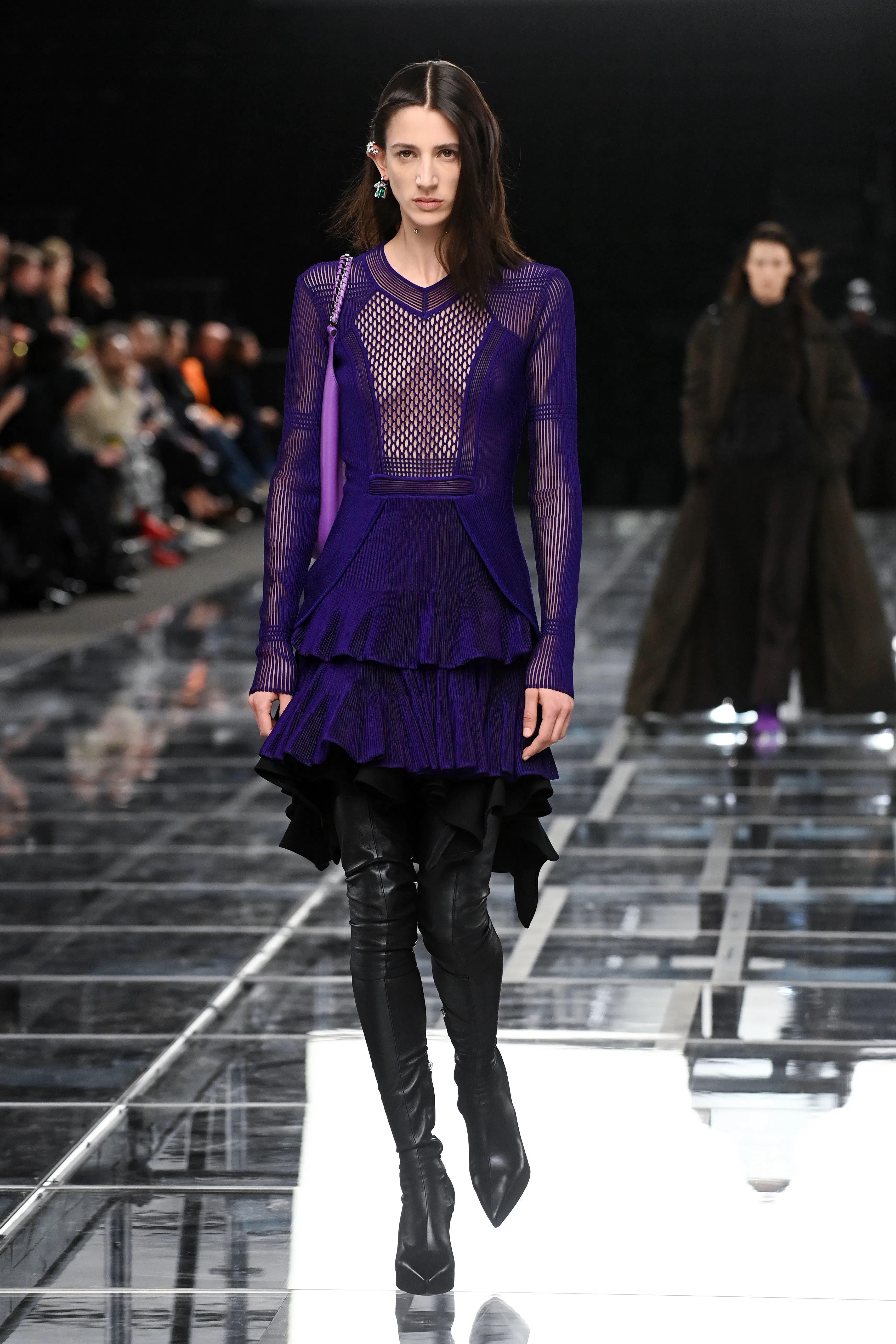 Givenchy's Fall/Winter 2022 Show Was A Grunge-Goth Extravaganza