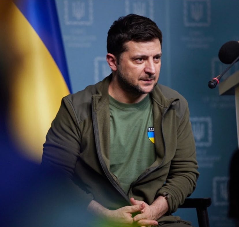 Marco Rubio & Steve Daines' tweets about President Zelenskyy incited backlash.