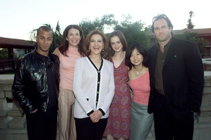 Kelly Bishop and the 'Gilmore Girls' cast. 