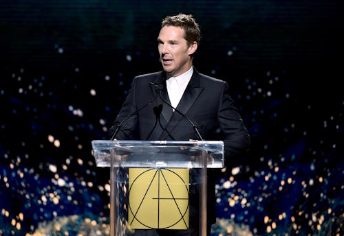 LOS ANGELES, CALIFORNIA - MARCH 05: Benedict Cumberbatch speaks onstage during the 26th annual Art D...