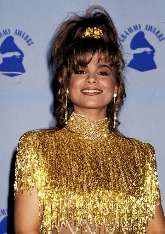 Paula Abdul gold scrunchie grammy awards 1990