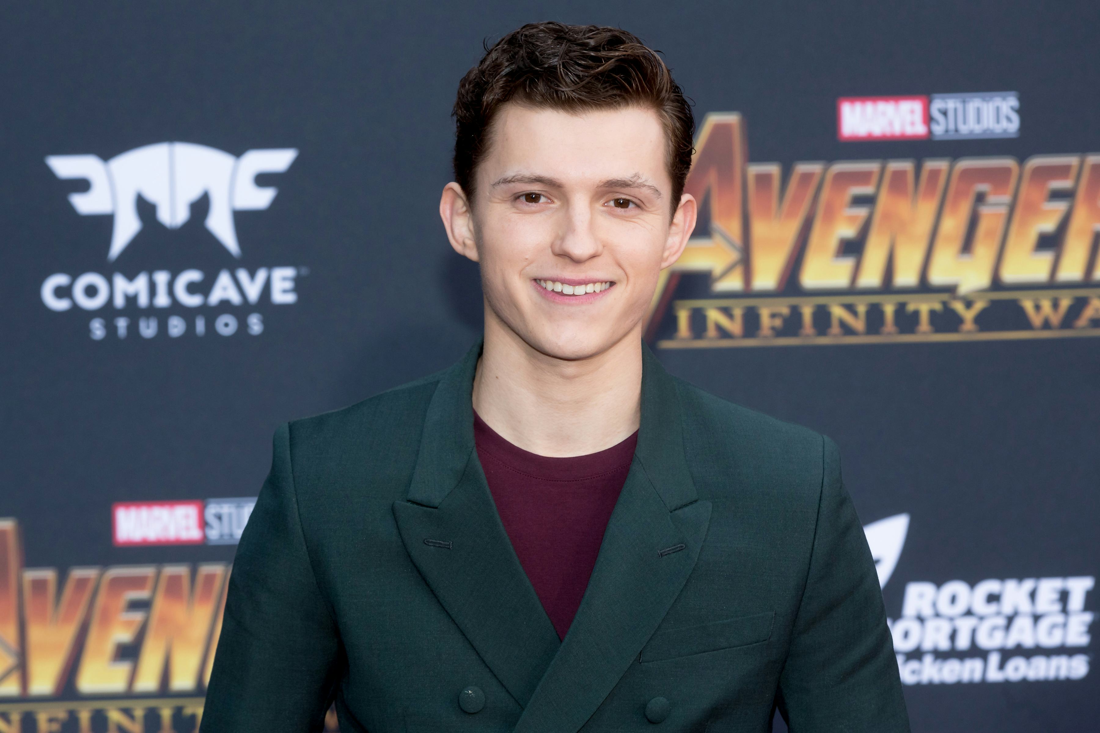 Tom Holland'S Net Worth In 2023: The 'Spider-Man' Star Makes 7 Figures Per  Film
