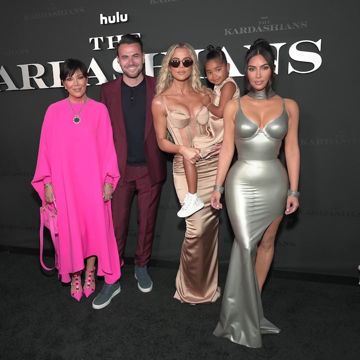Khloe Kardashian held True Thompson while walking the red carpet for 'The Kardashians,' and the inte...