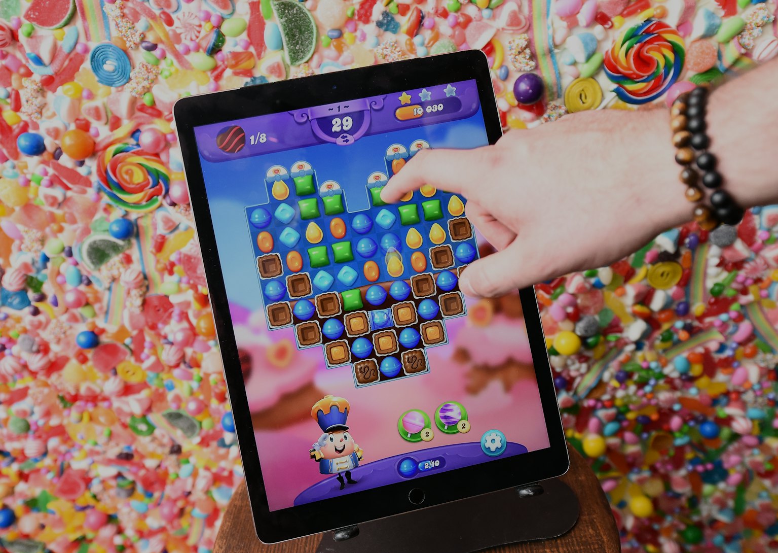 Candy Crush' turns into obsession – Reading Eagle