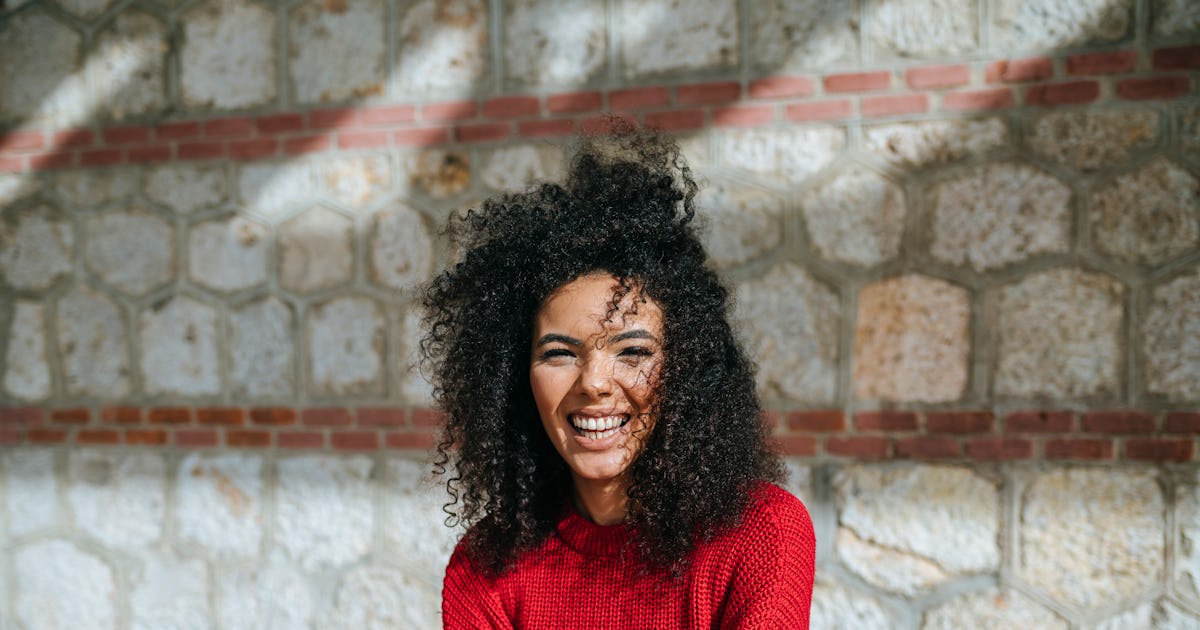 7 Ways To Go Multiple Days Without Washing Your Hair So You Can 7-ways-to-go-multiple-days-without-washing-your-hair-so-you-can