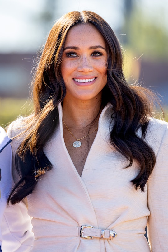 Meghan, Duchess of Sussex, gave a mother her coat at the Invictus Games.