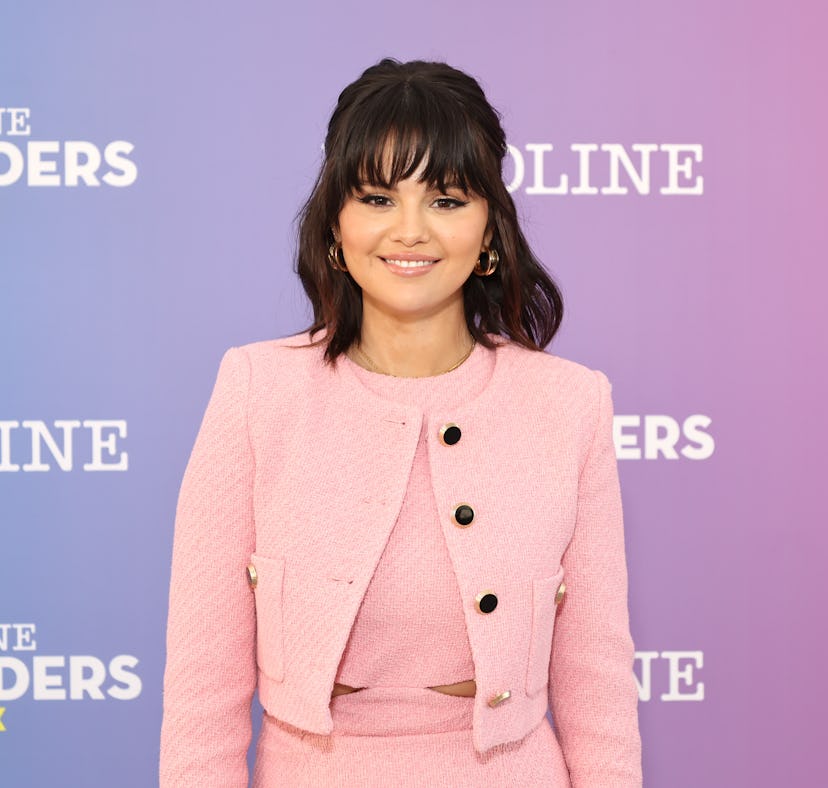 Selena Gomez's TikTok about being single is hilarious.