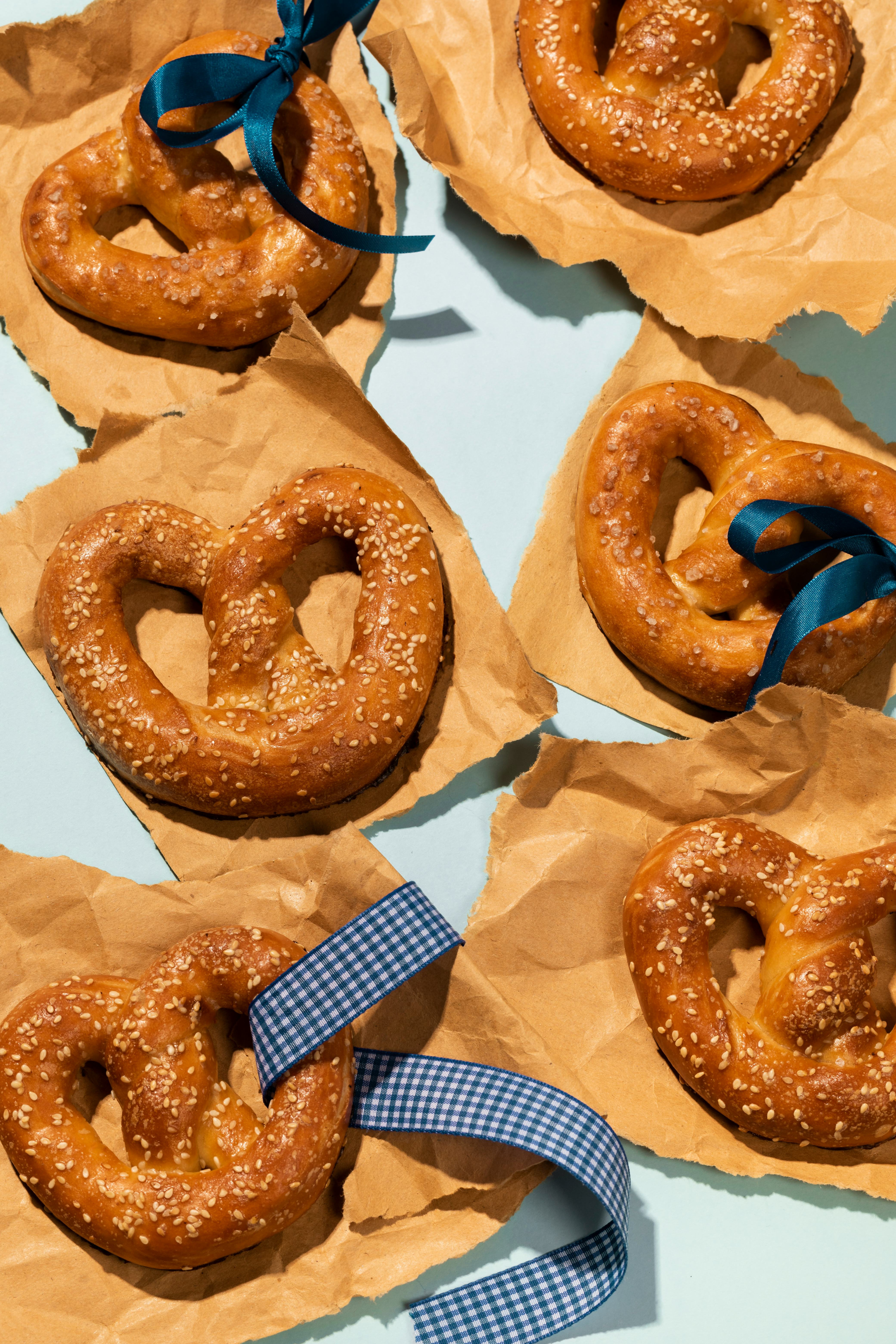 These 8 National Pretzel Day 2022 deals include Auntie Anne’s, Wetzel’s, and more.