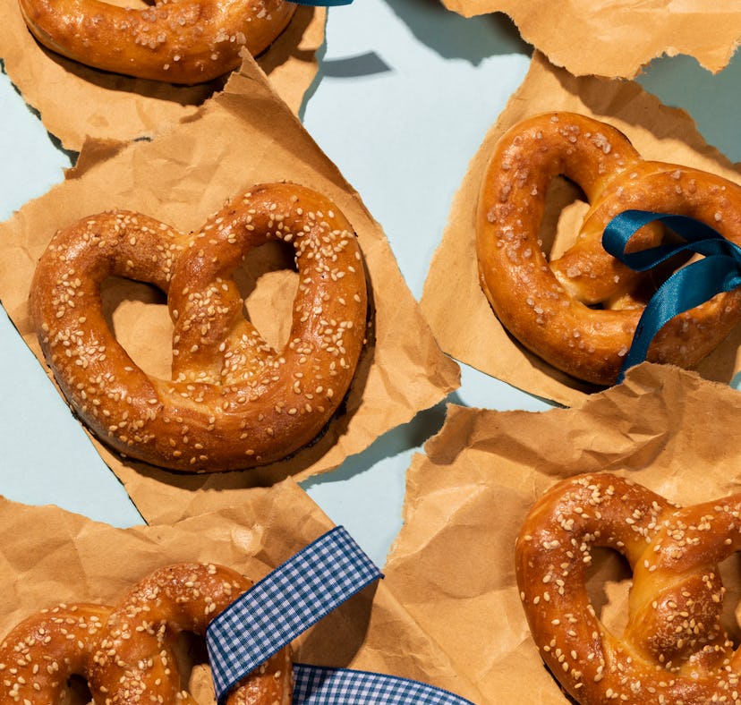 These 8 National Pretzel Day 2022 deals include Auntie Anne’s, Wetzel’s, and more.