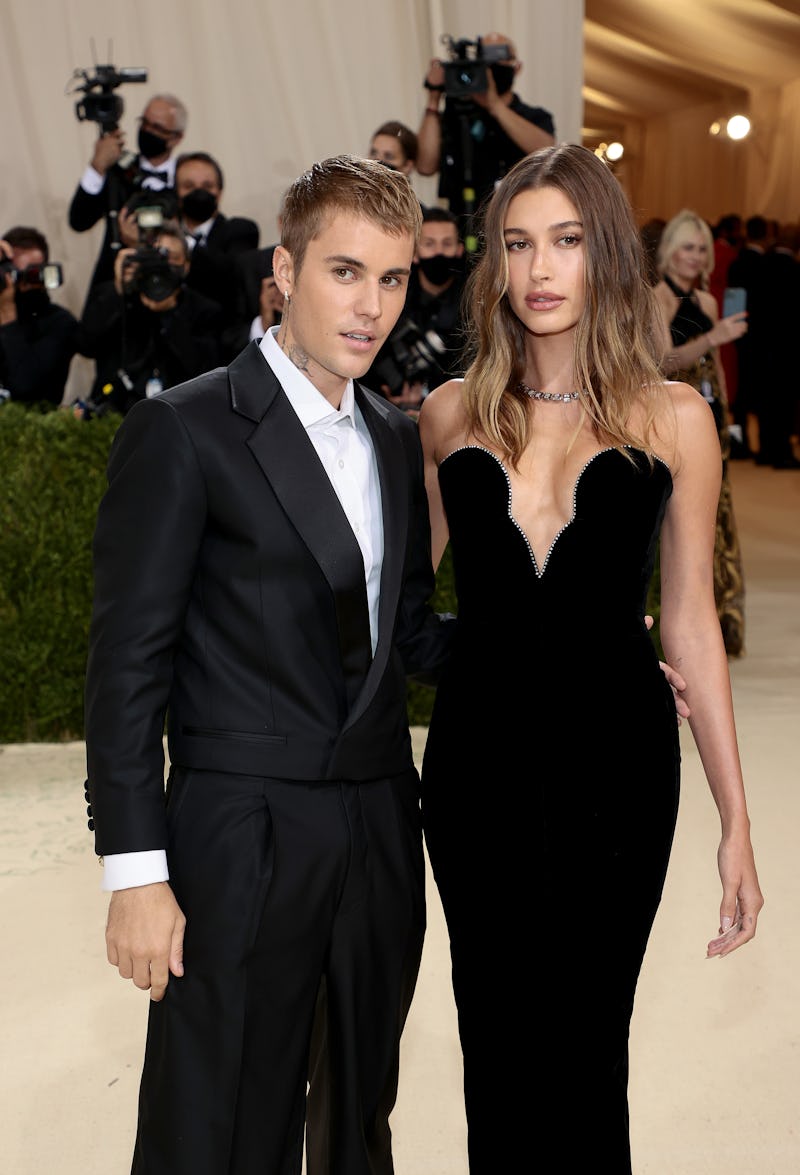 What Time The 2022 Met Gala Red Carpet Starts & How To Stream It