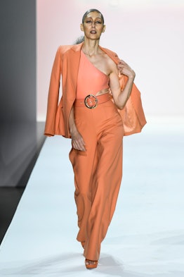 Sergio Hudson Spring/Summer 2022 orange suit