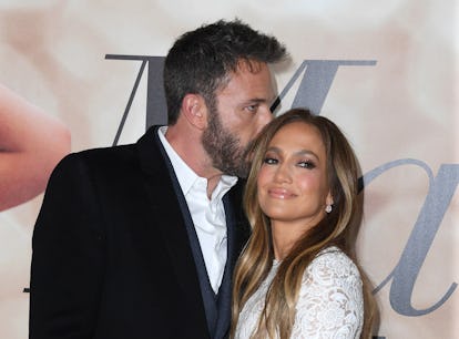 Ben Affleck and Jennifer Lopez are a celebrity couple with the same zodiac sign