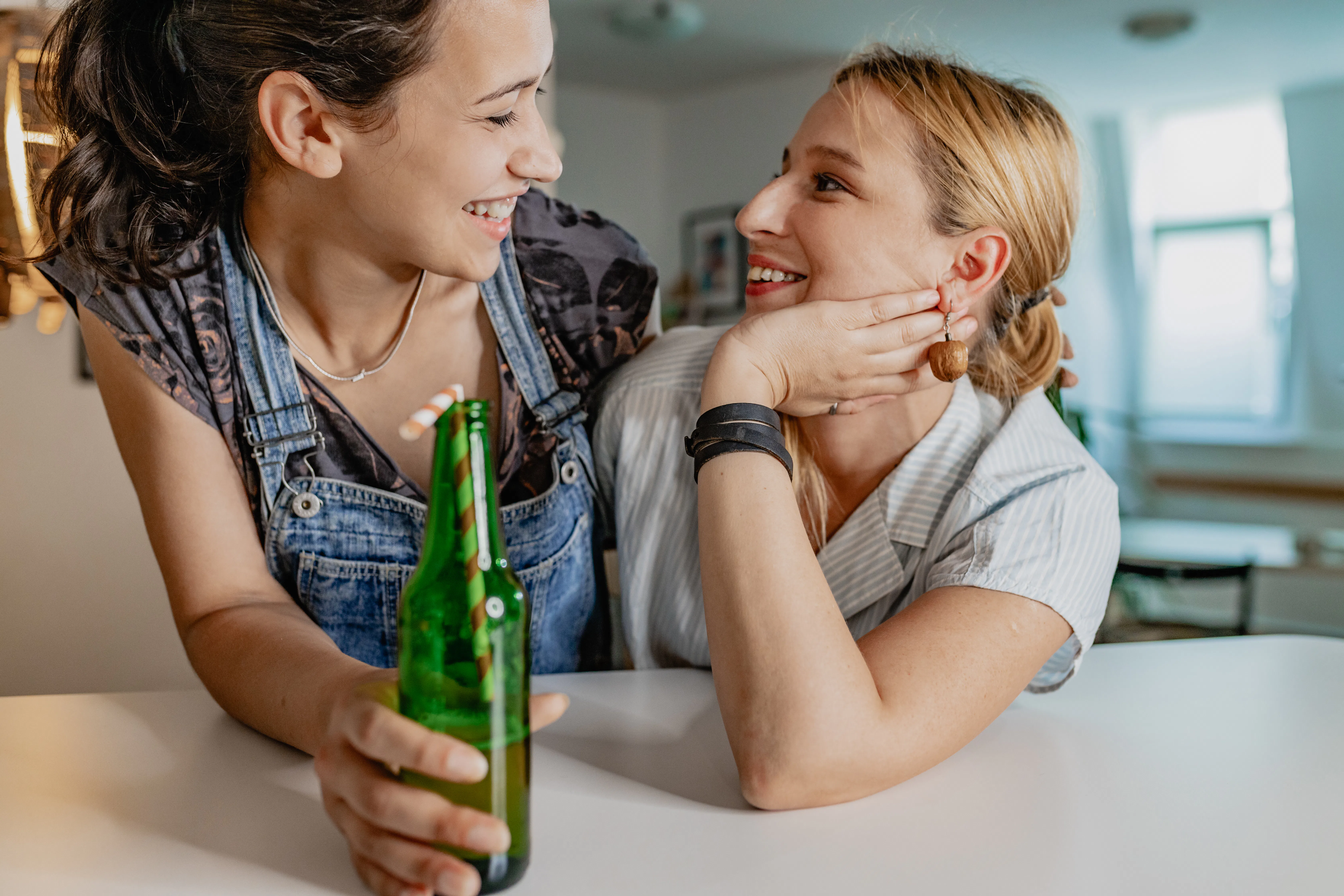 “Catching Feelings” While Dating Shouldn’t Be Labeled A Bad Thing