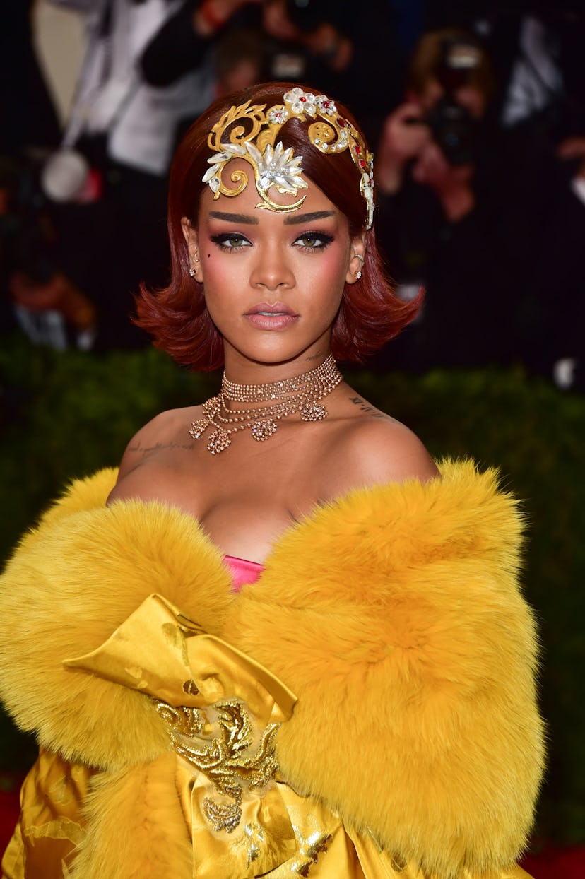 You can’t forget about Rihanna’s crimson bob from the 2015 Met Gala.