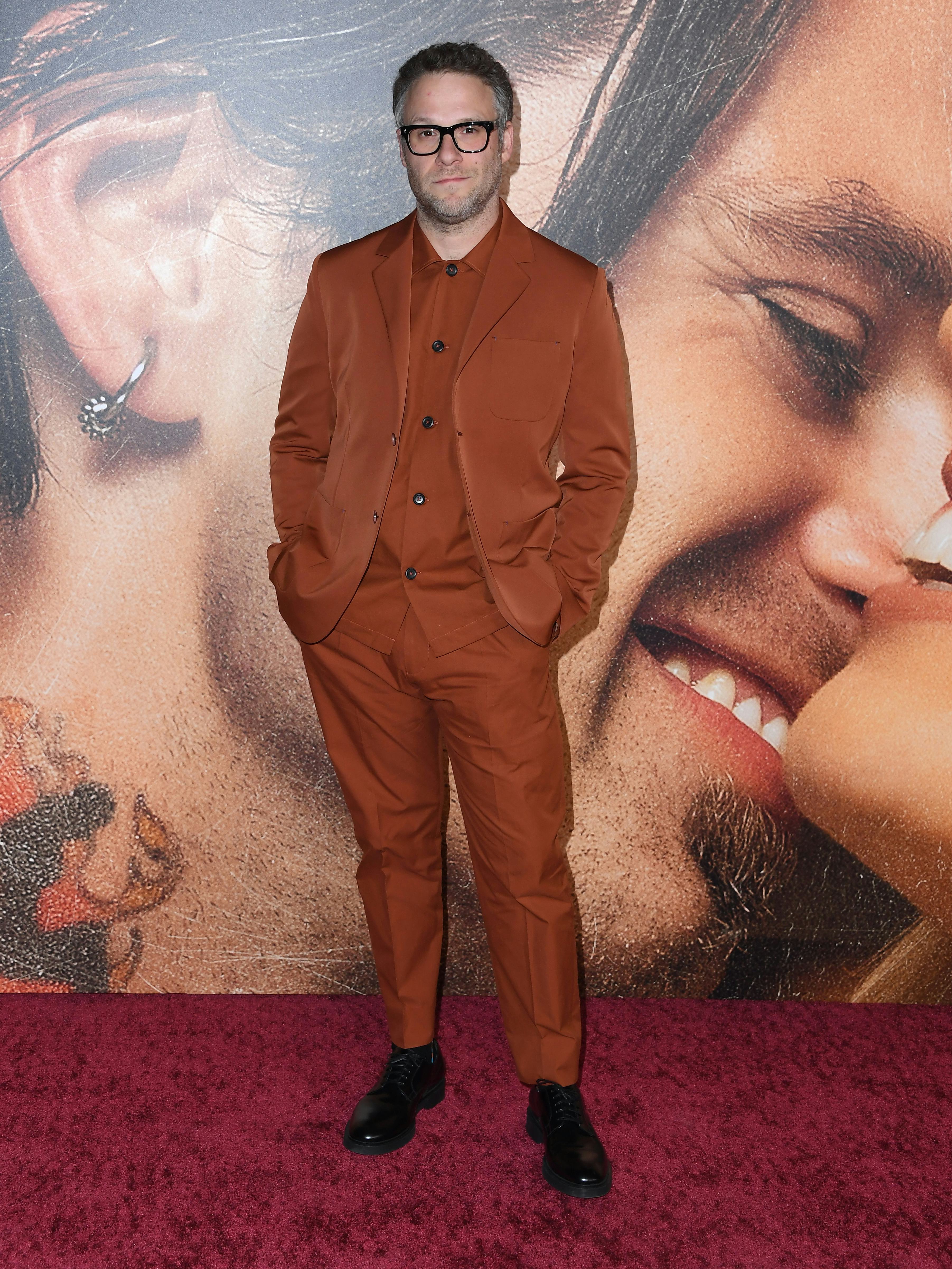 How to dress like ceramic king Seth Rogen for under 100