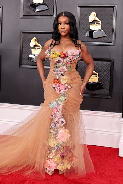 LAS VEGAS, NEVADA - APRIL 03: SZA attends the 64th Annual GRAMMY Awards at MGM Grand Garden Arena on...