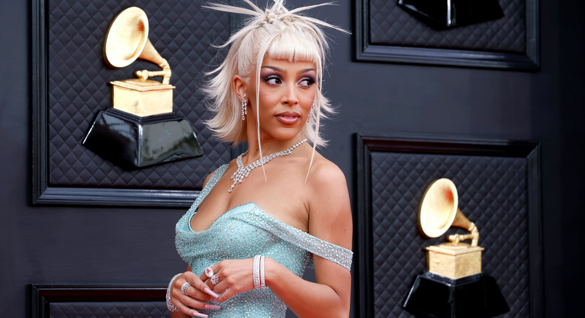 All the best 2022 Grammys hairstyles we can't stop thinking about.