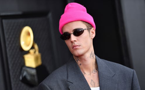 Justin Bieber attended the 64th Annual Grammy Awards wearing platform Crocs.