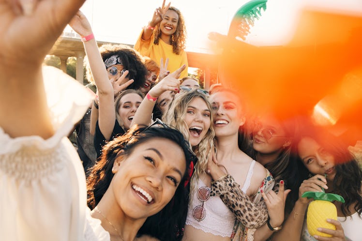 Friends using spring theme group chat names for WhatsApp and Snapchat.