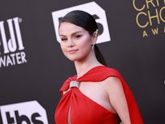 Did Selena Gomez skip the 2022 Grammys because of Justin Bieber? This rumor's a throwback.