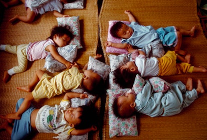 a distracting environment, like other babies, might be a reason your baby doesn't nap at daycare