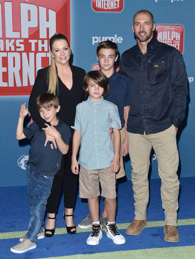 LOS ANGELES, CA - NOVEMBER 05: (L-R) Tucker McFadden Wilkerson, Melissa Joan Hart, Braydon Hart Wilk...