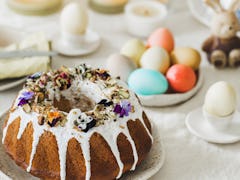 Don't miss these Easter dinner meals to go for 2022 from Publix, Boston Market, and more.