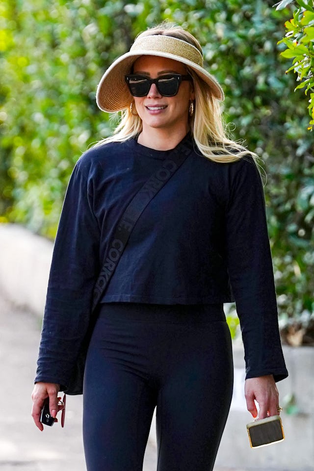 Actress and singer Hilary Duff had a universal parental experience this week -- flying with an extre...