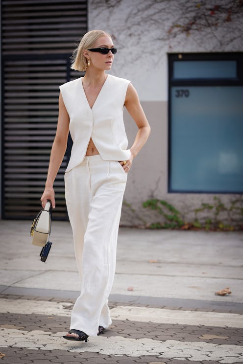 Lauren Burns street style at Afterpay Australian Fashion Week 2022