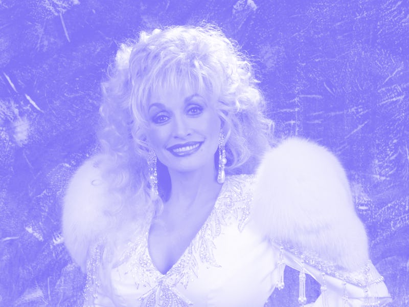 American singer-songwriter, actress, and businesswoman Dolly Parton, poses for a studio portrait cir...