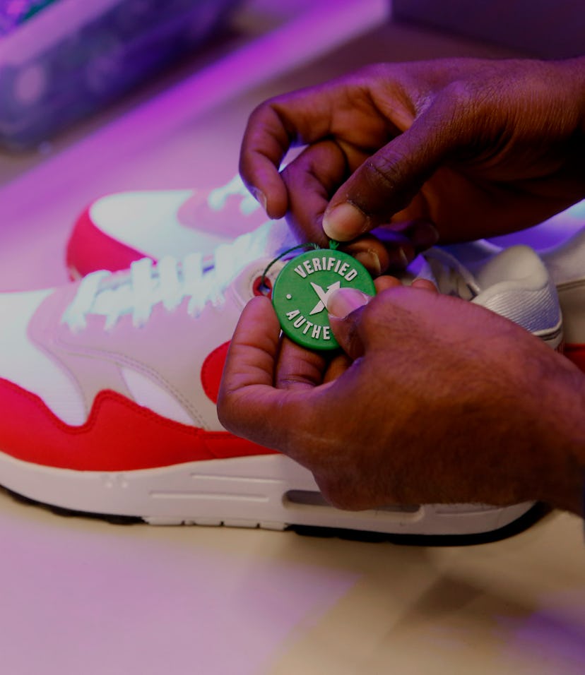 A tag is placed on a pair of Nike Air Max Anniversary shoes at Stock X on January 10, 2018 in Detroi...