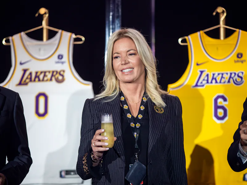 Who Is Jeanie Buss How Much Is She Worth This Is The Lakers who-is-jeanie-buss-how-much-is-she-worth-this-is-the-lakers